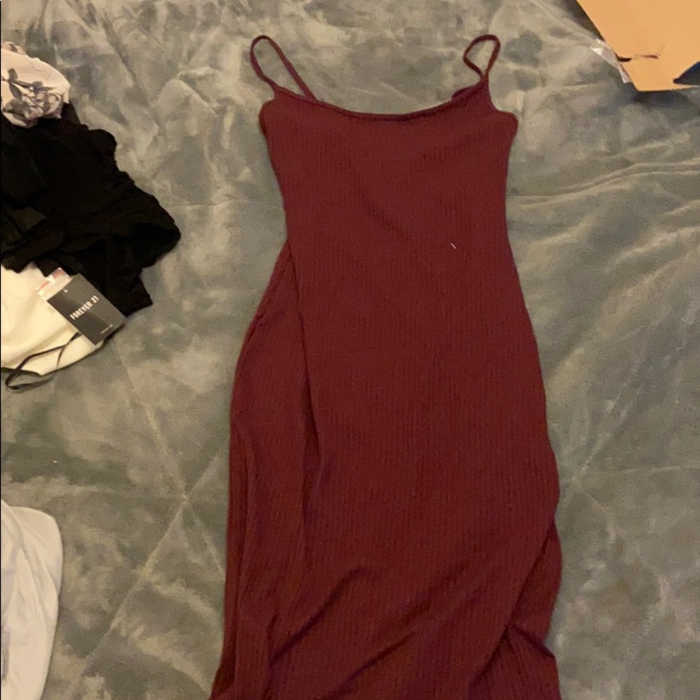 Forever 21 maroon dress